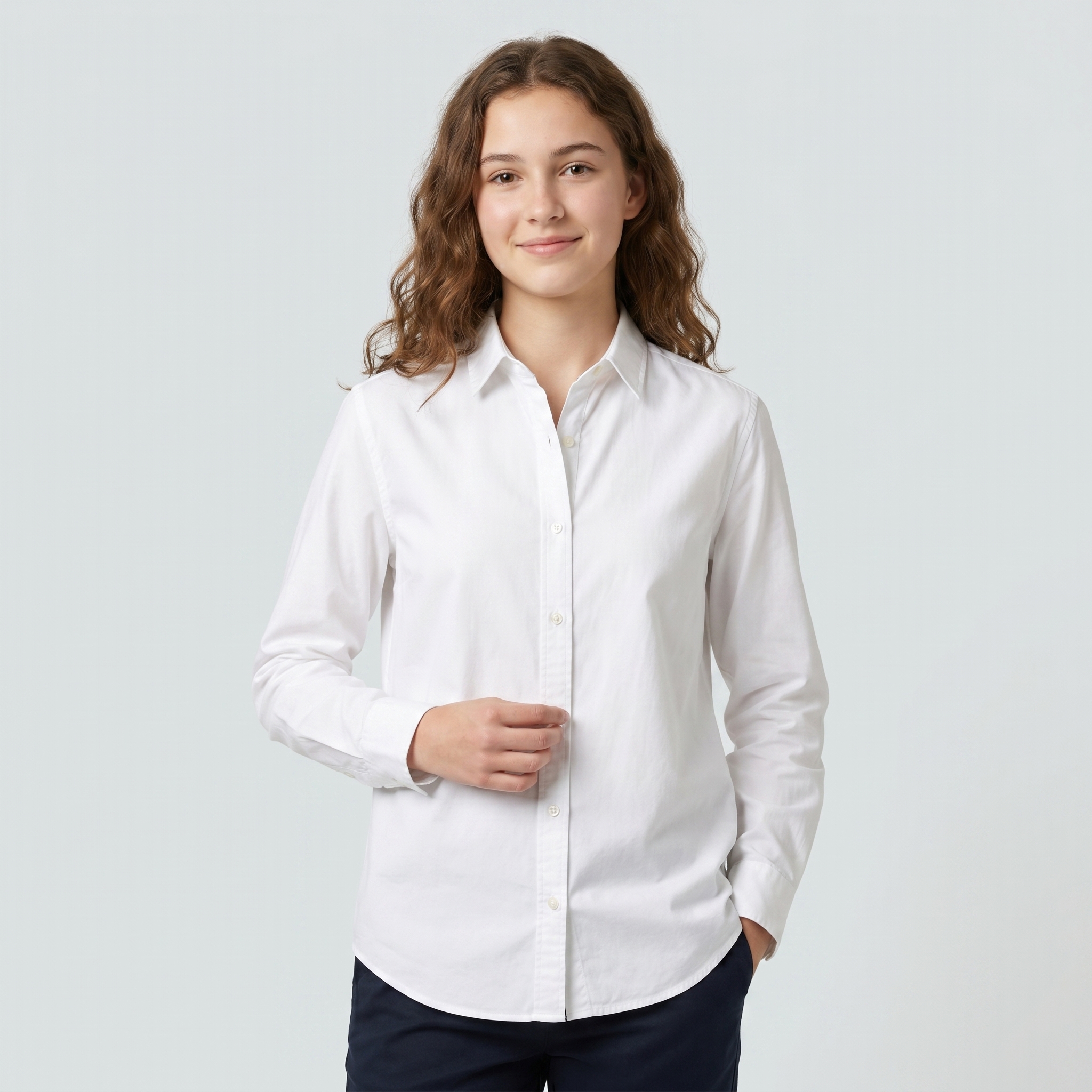 Camisa Poplin Branca — foto gerada